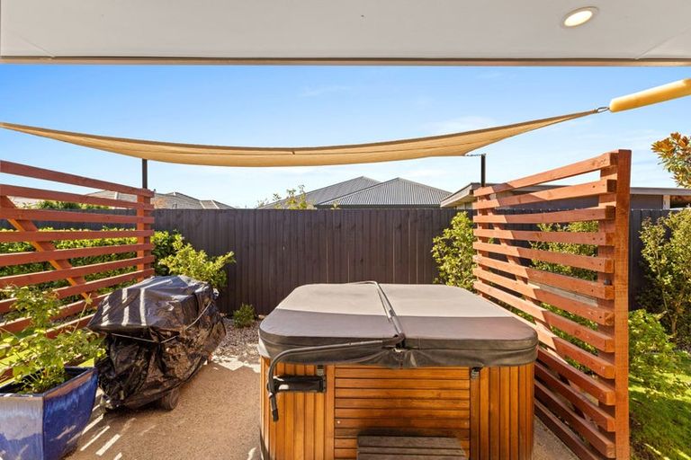 Photo of property in 50 Burnham School Road, Rolleston, 7614