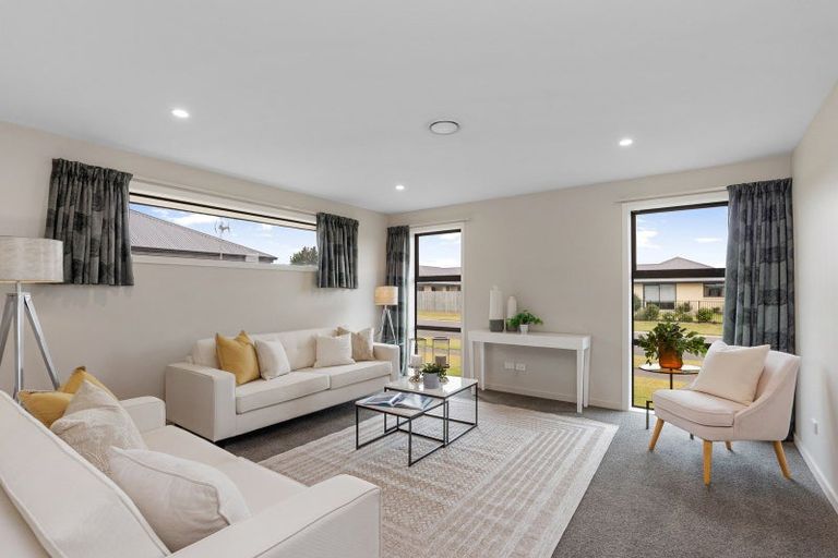 Photo of property in 9 Cressy Place, Darfield, 7510