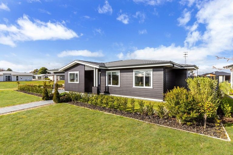 Photo of property in 15 Bastille Court, Rangatira Park, Taupo, 3330
