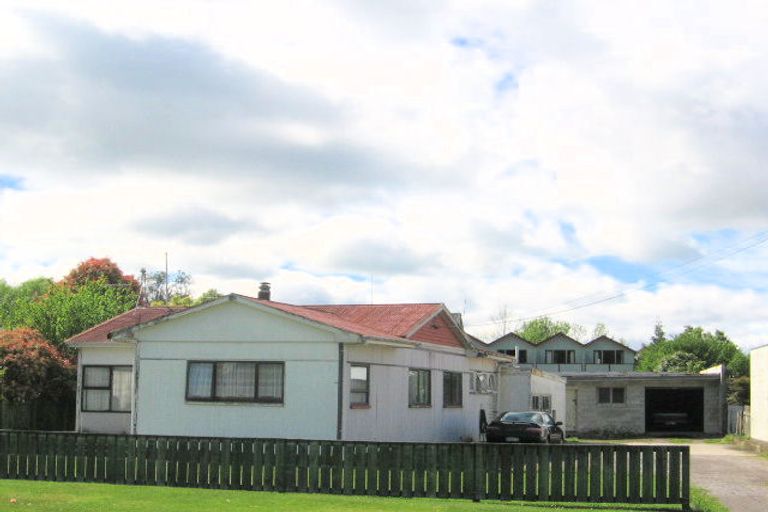 Photo of property in 64 Tarewa Road, Rotorua, 3010