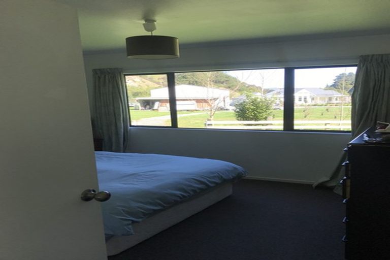 Photo of property in 960 Moonshine Road, Judgeford, Porirua, 5381