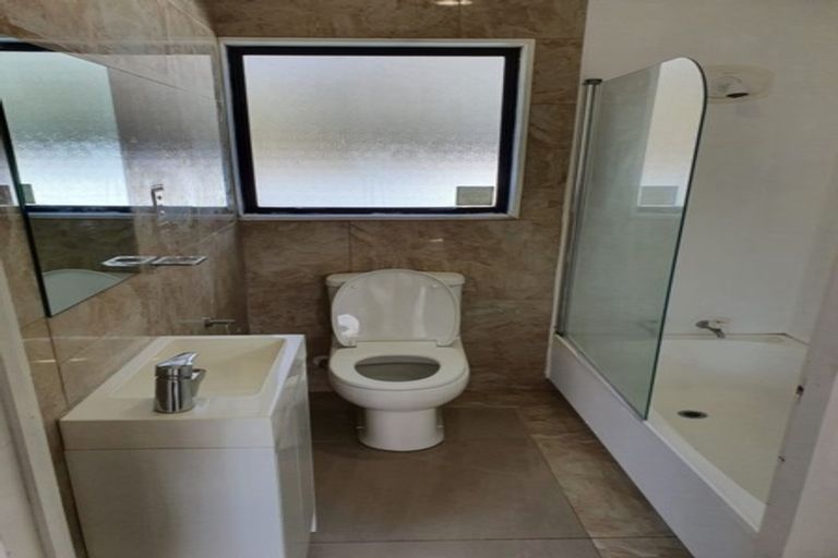 Photo of property in 45b Aquarius Drive, Kawaha Point, Rotorua, 3010