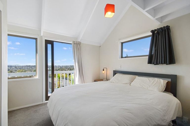 Photo of property in 58 Shetland Street, Glen Eden, Auckland, 0602