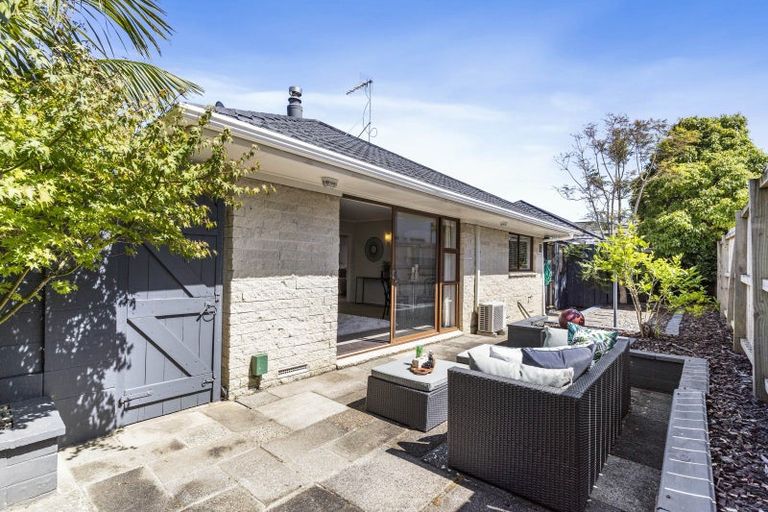 Photo of property in 1/19 Gulf Crest, Bucklands Beach, Auckland, 2012