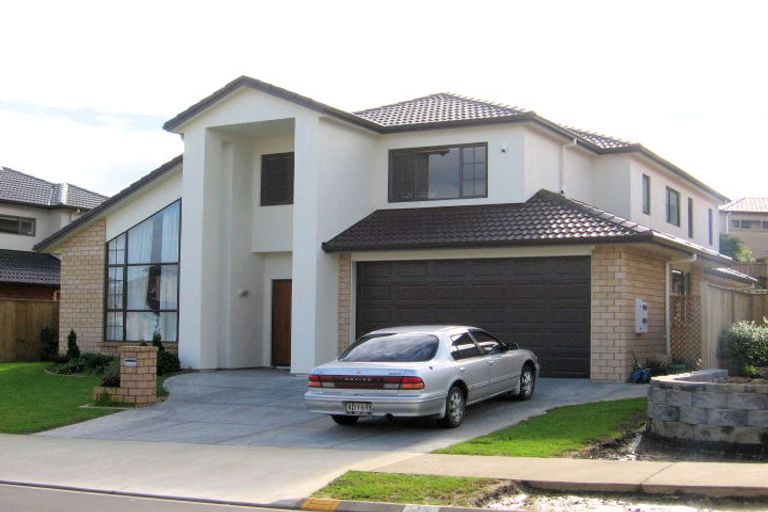 Photo of property in 6 Dunoon Close, Flat Bush, Auckland, 2016