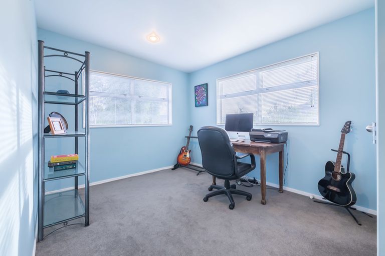 Photo of property in 144g Glengarry Road, Glen Eden, Auckland, 0602