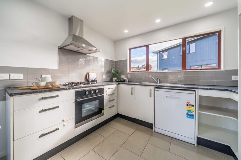 Photo of property in 59a Guthrie Street, Waterloo, Lower Hutt, 5011