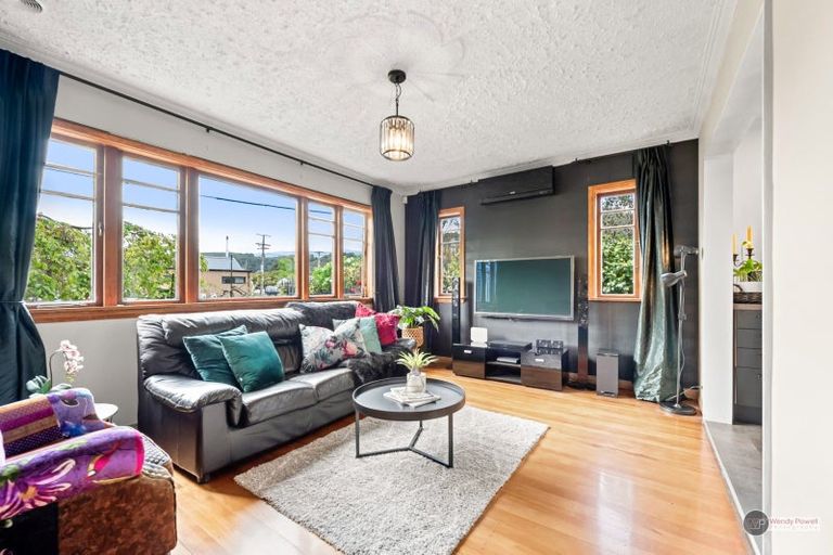 Photo of property in 12 Rimu Street, Wallaceville, Upper Hutt, 5018