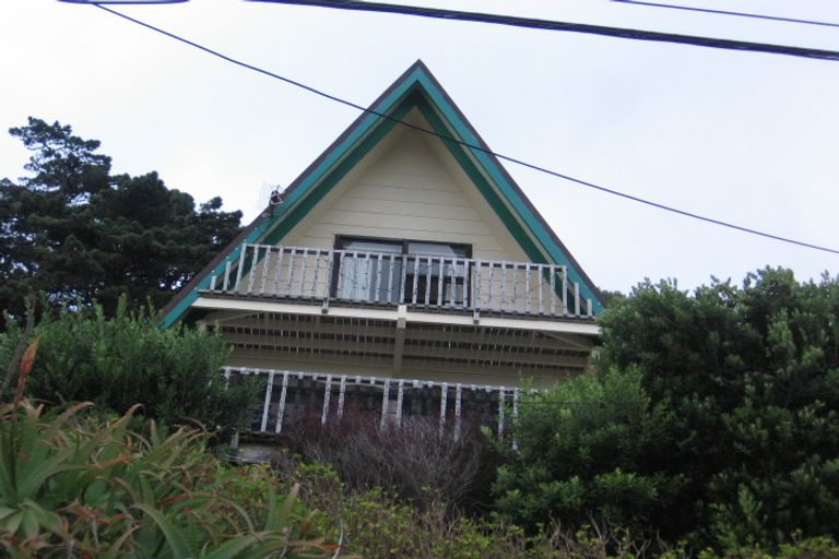 Photo of property in 47 Mantell Street, Seatoun, Wellington, 6022