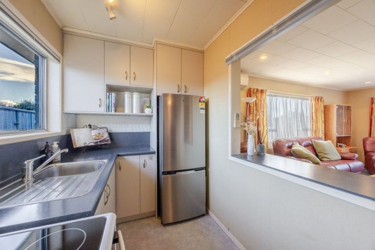 Photo of property in 577-579 Lowe Street, Camberley, Hastings, 4120