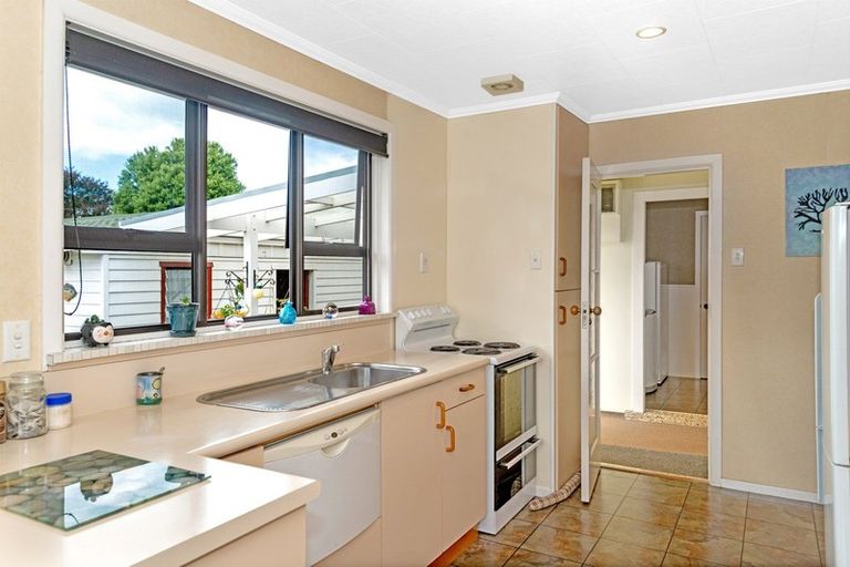 Photo of property in 28 Chalmers Road, Te Hapara, Gisborne, 4010