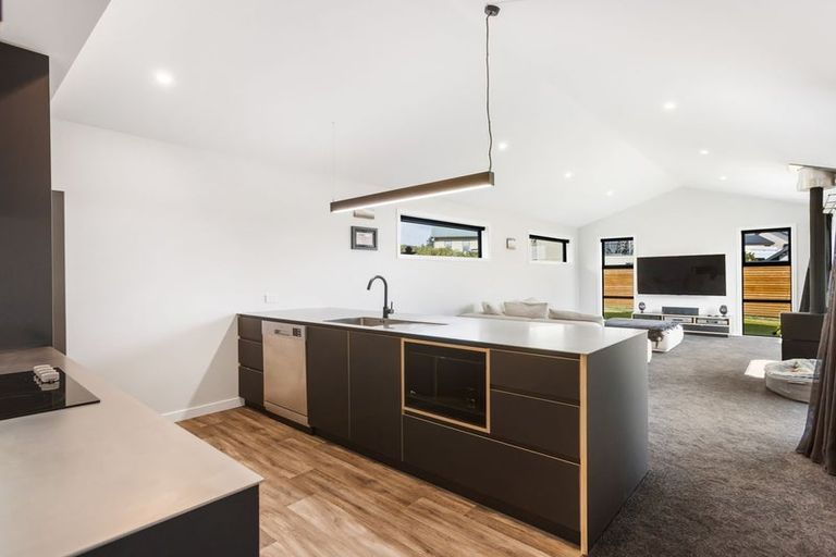 Photo of property in 49 Wallis Drive, Cromwell, 9310