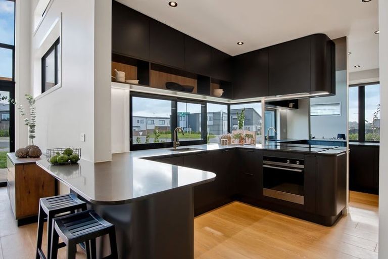 Photo of property in 186 Wainui Road, Silverdale, 0932