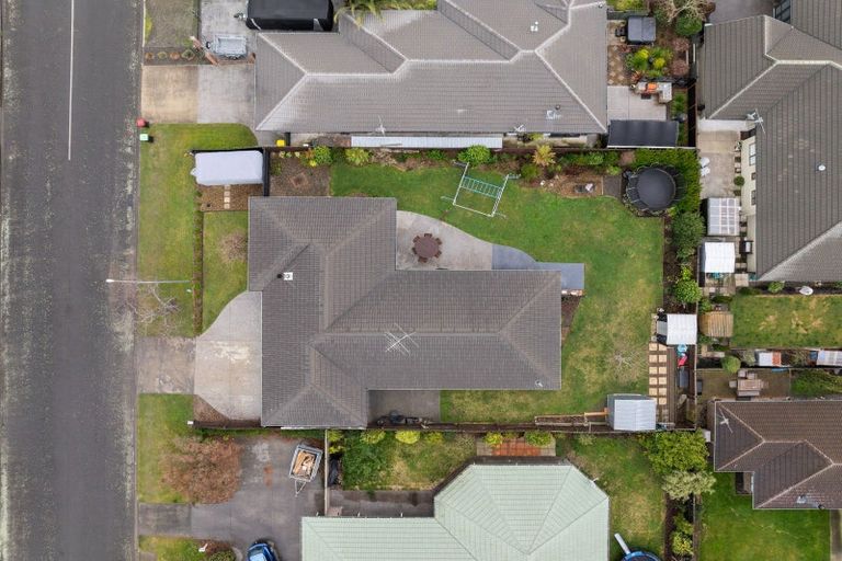 Photo of property in 44 Welsford Street, Woodend, 7610