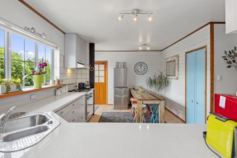 Photo of property in 22 Waitikiri Drive, Parklands, Christchurch, 8083