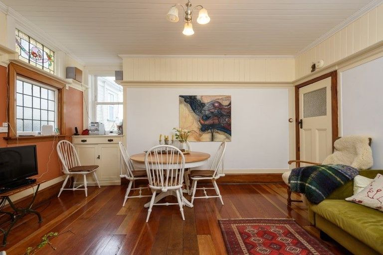 Photo of property in 150 Ohiro Road, Brooklyn, Wellington, 6021