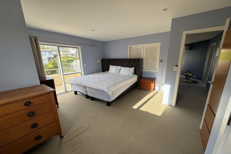 Photo of property in 14 Forbes Lane, Newlands, Wellington, 6037