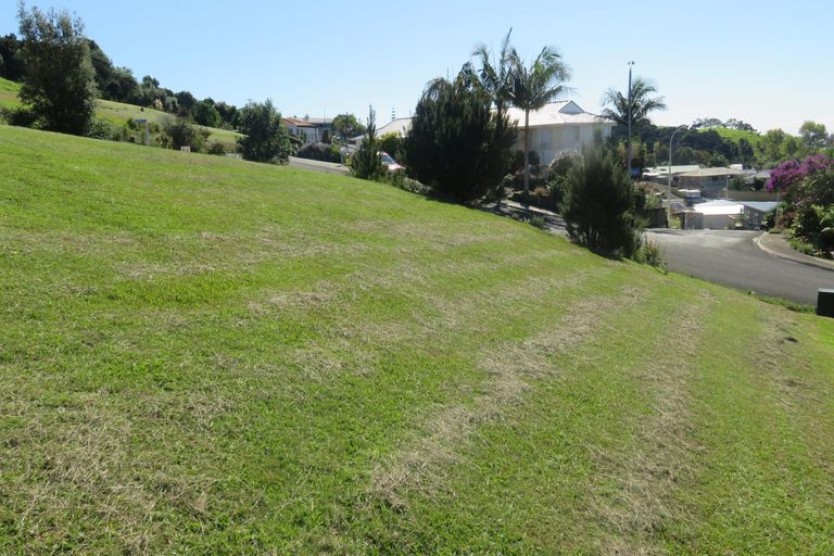 Photo of property in 15 Hibiscus Avenue, Cable Bay, 0420