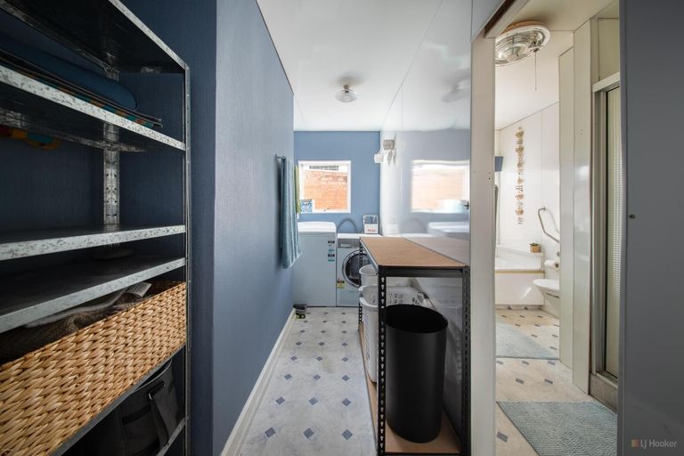 Photo of property in 70-70a High Street, Kensington, Timaru, 7910