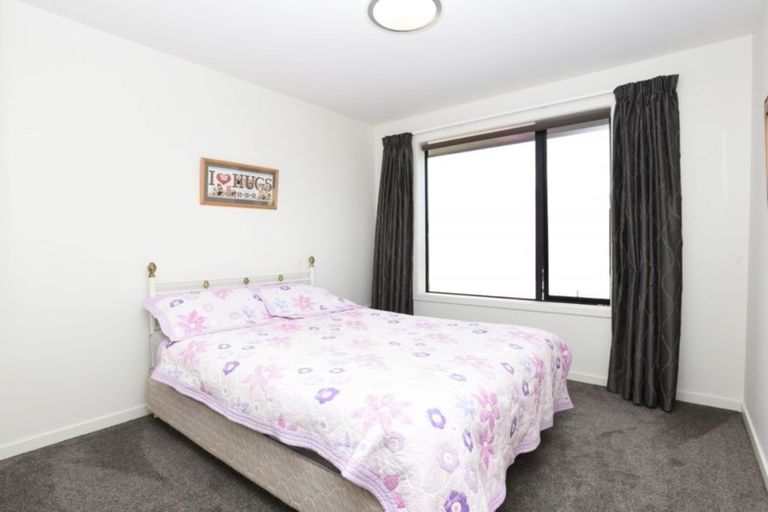 Photo of property in 36 Welsh Road, Winton, 9720