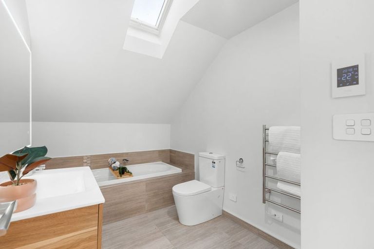 Photo of property in 3/44 Brockworth Place, Riccarton, Christchurch, 8011