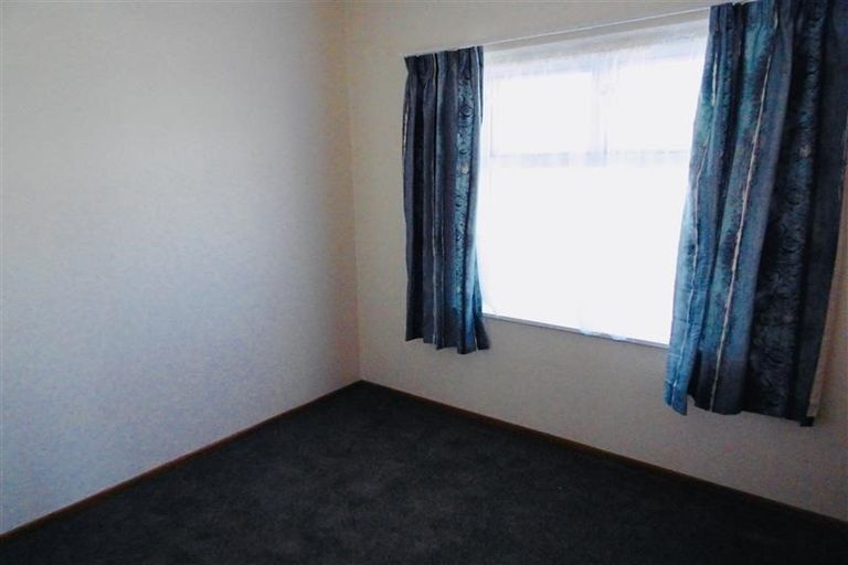 Photo of property in 19 Scott Street, Moturoa, New Plymouth, 4310