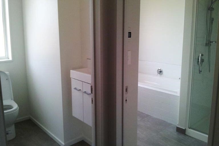 Photo of property in 18 Pahua Street, Pegasus, 7612