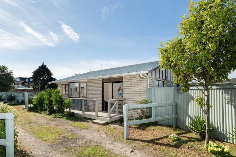 Photo of property in 263c Ngatai Road, Otumoetai, Tauranga, 3110