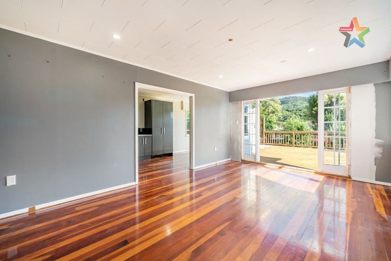 Photo of property in 51 Wood Street, Wainuiomata, Lower Hutt, 5014