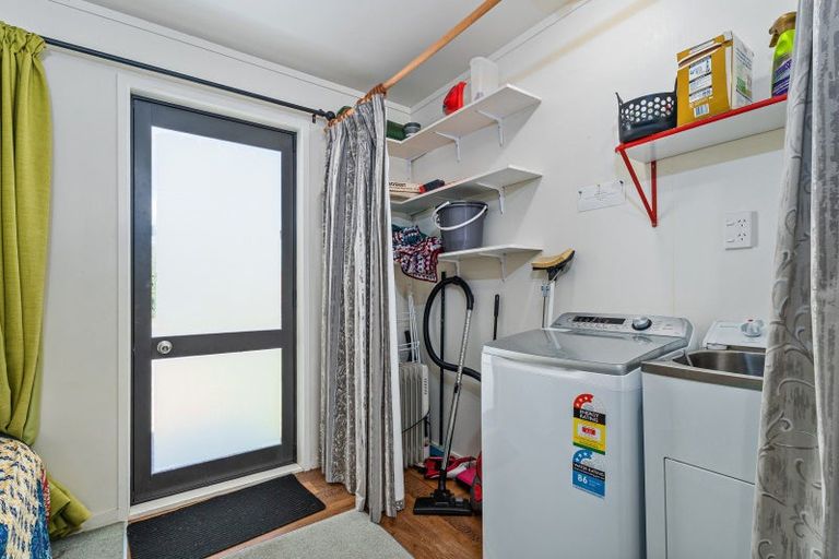 Photo of property in 15 Marlin Street, Whitianga, 3510