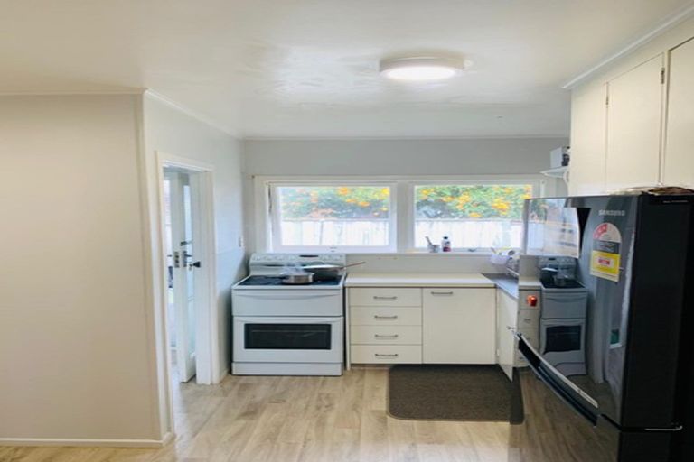 Photo of property in 2/42 Glen Avenue, Papatoetoe, Auckland, 2025