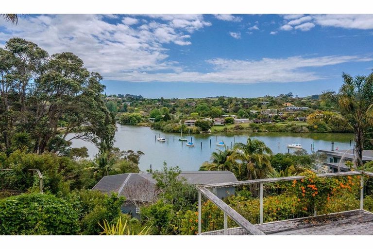 Photo of property in 30 Riverview Road, Kerikeri, 0230