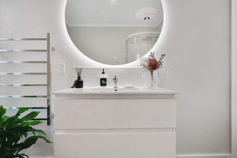 Photo of property in 27 County Drive, Hawera, 4610