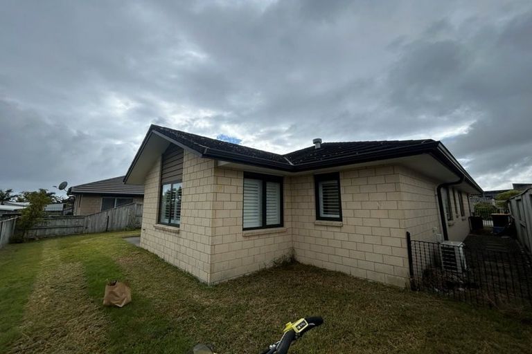 Photo of property in 30 Excelsa Place, Papamoa Beach, Papamoa, 3118