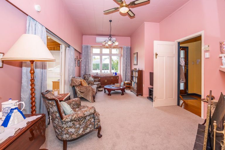 Photo of property in 64 Great South Road, Taupiri, 3721