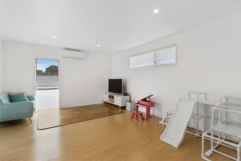 Photo of property in 48 Childers Road, Ranui, Auckland, 0612