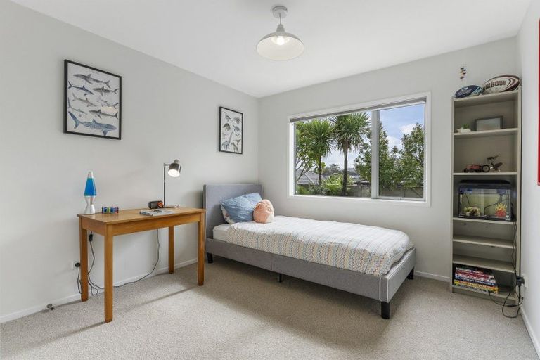 Photo of property in 6 Turpin Road, Riverhead, 0820