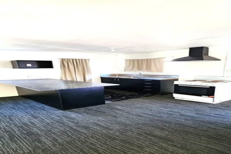 Photo of property in 180 Buckland Road, Mangere East, Auckland, 2024