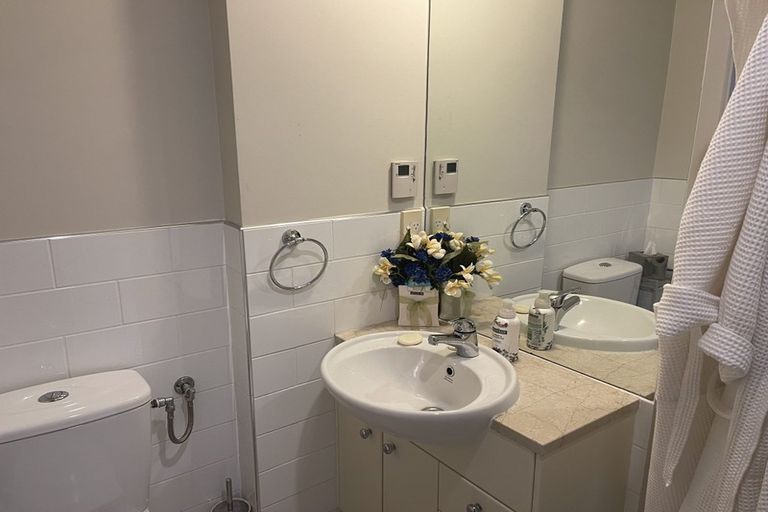 Photo of property in 26/4e Collins Street, Takapuna, Auckland, 0622