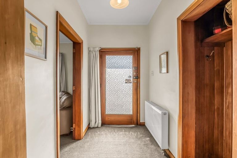 Photo of property in 6 Hammond Place, Spreydon, Christchurch, 8024