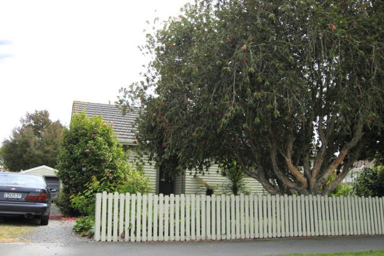 Photo of property in 150 Aorangi Road, Bryndwr, Christchurch, 8053