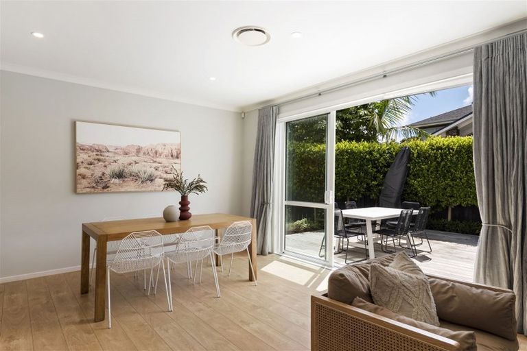 Photo of property in 284d Schnapper Rock Road, Schnapper Rock, Auckland, 0632