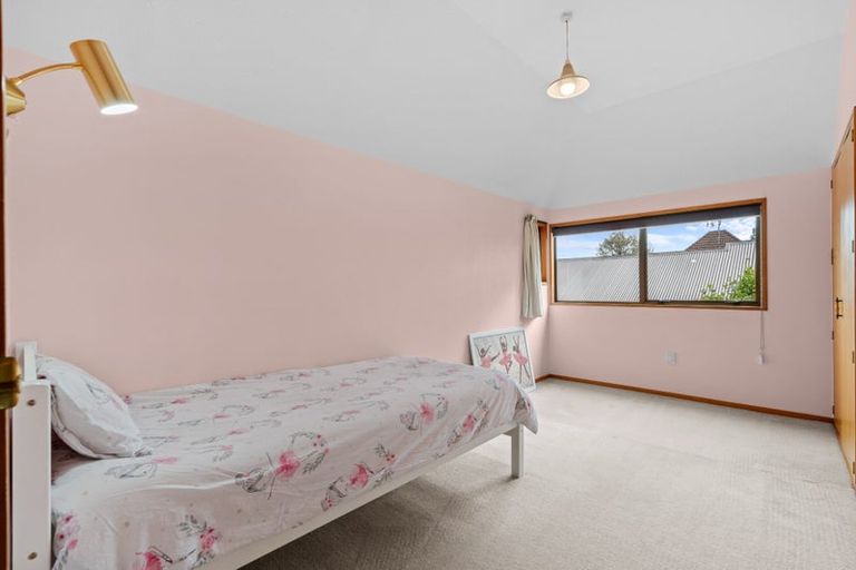 Photo of property in 58 Corfe Street, Ilam, Christchurch, 8041