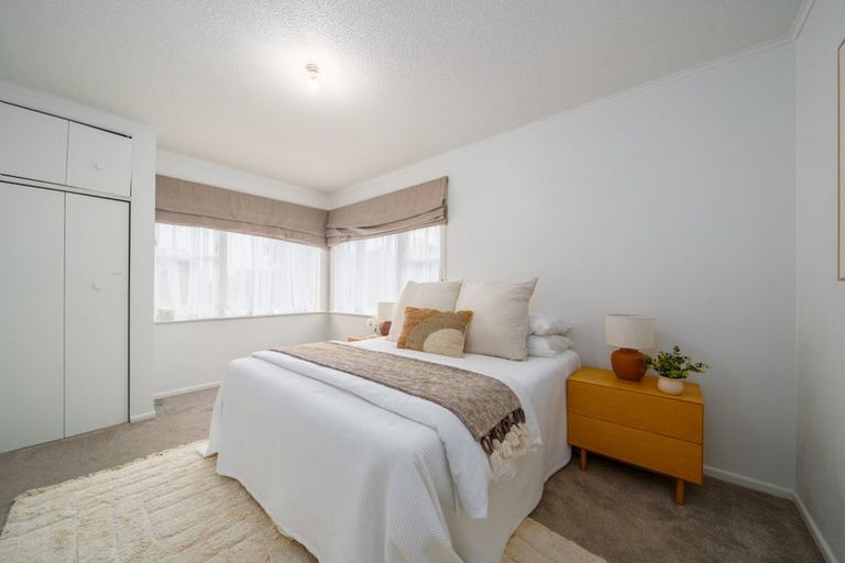 Photo of property in 128 Helston Road, Paparangi, Wellington, 6037