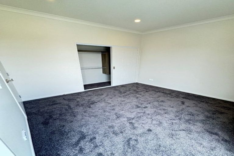 Photo of property in 24b Horokaka Street, Massey, Auckland, 0614