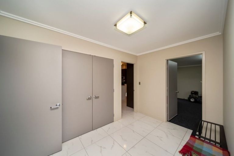 Photo of property in 1/297 Carrington Street, Vogeltown, New Plymouth, 4310