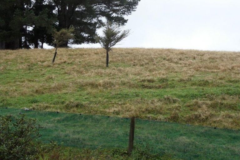 Photo of property in 83 Katherine Mansfield Drive, Whitemans Valley, Upper Hutt, 5371