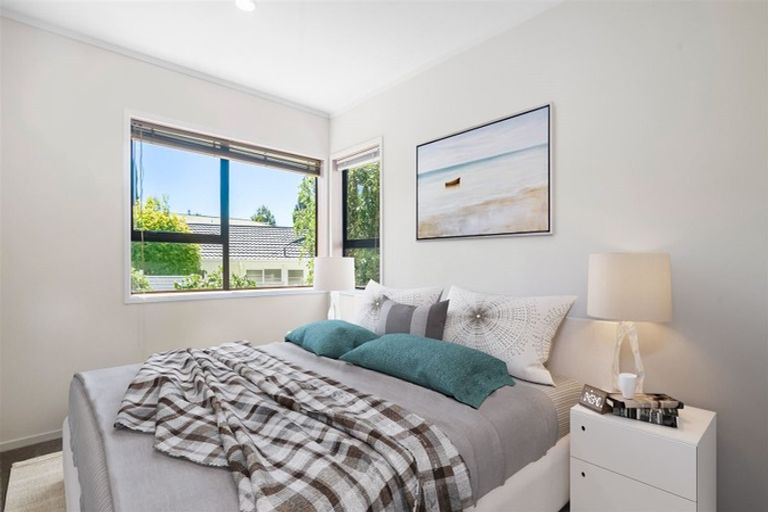 Photo of property in 38a Glenfern Road, Mellons Bay, Auckland, 2014