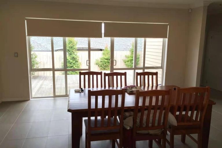 Photo of property in 10 Travis View Drive, Fairview Heights, Auckland, 0632