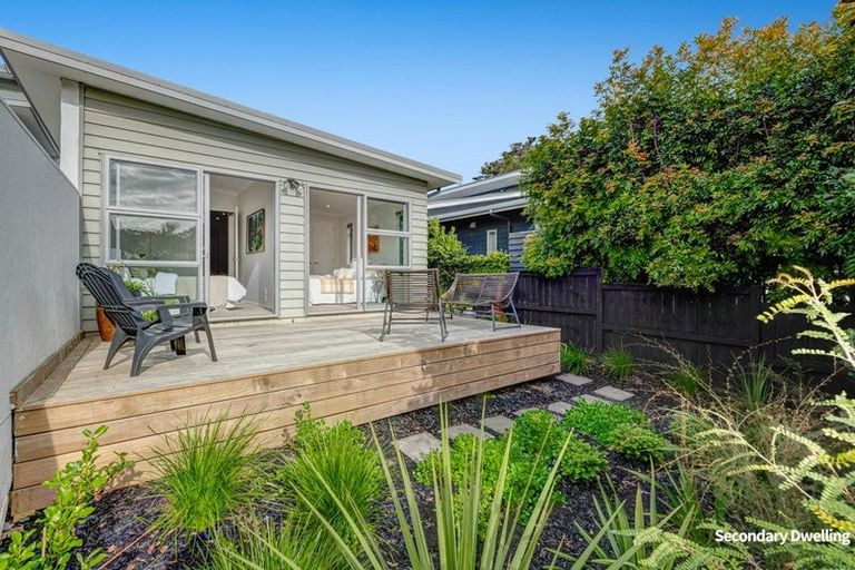 Photo of property in 113 Aberley Road, Schnapper Rock, Auckland, 0632